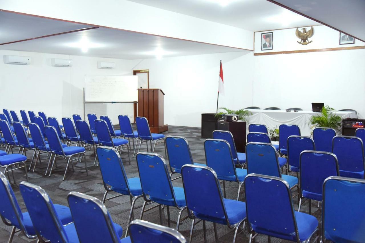 Hotel Olympic Semarang By Sajiwa Exterior photo